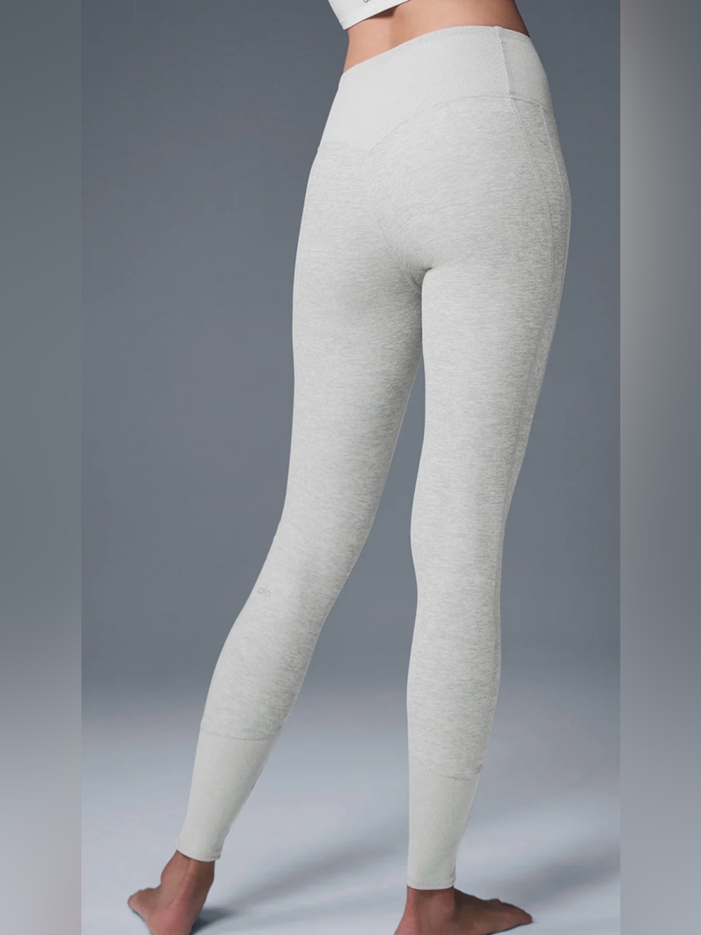 Alo Yoga High-Waist Alosoft Lounge Leggings, size Small - Picture 5 of 10